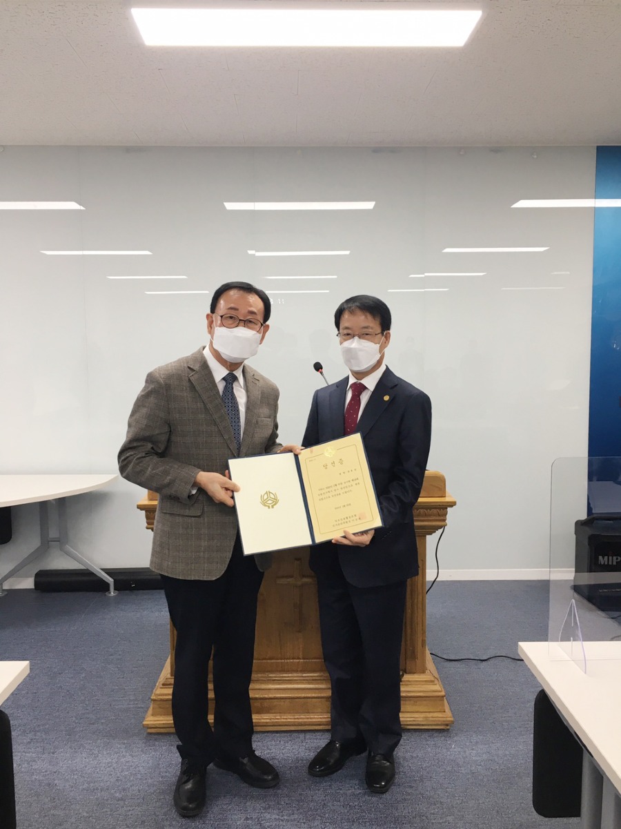 KakaoTalk_20220209_130833170_09.jpg