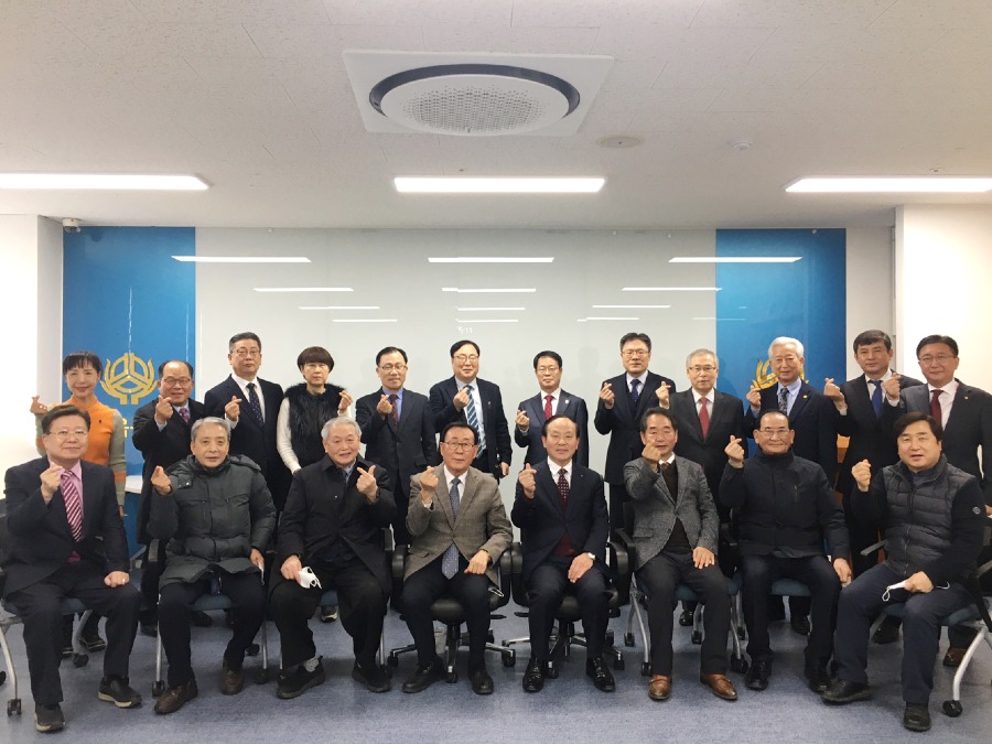 KakaoTalk_20220209_130833170_17.jpg